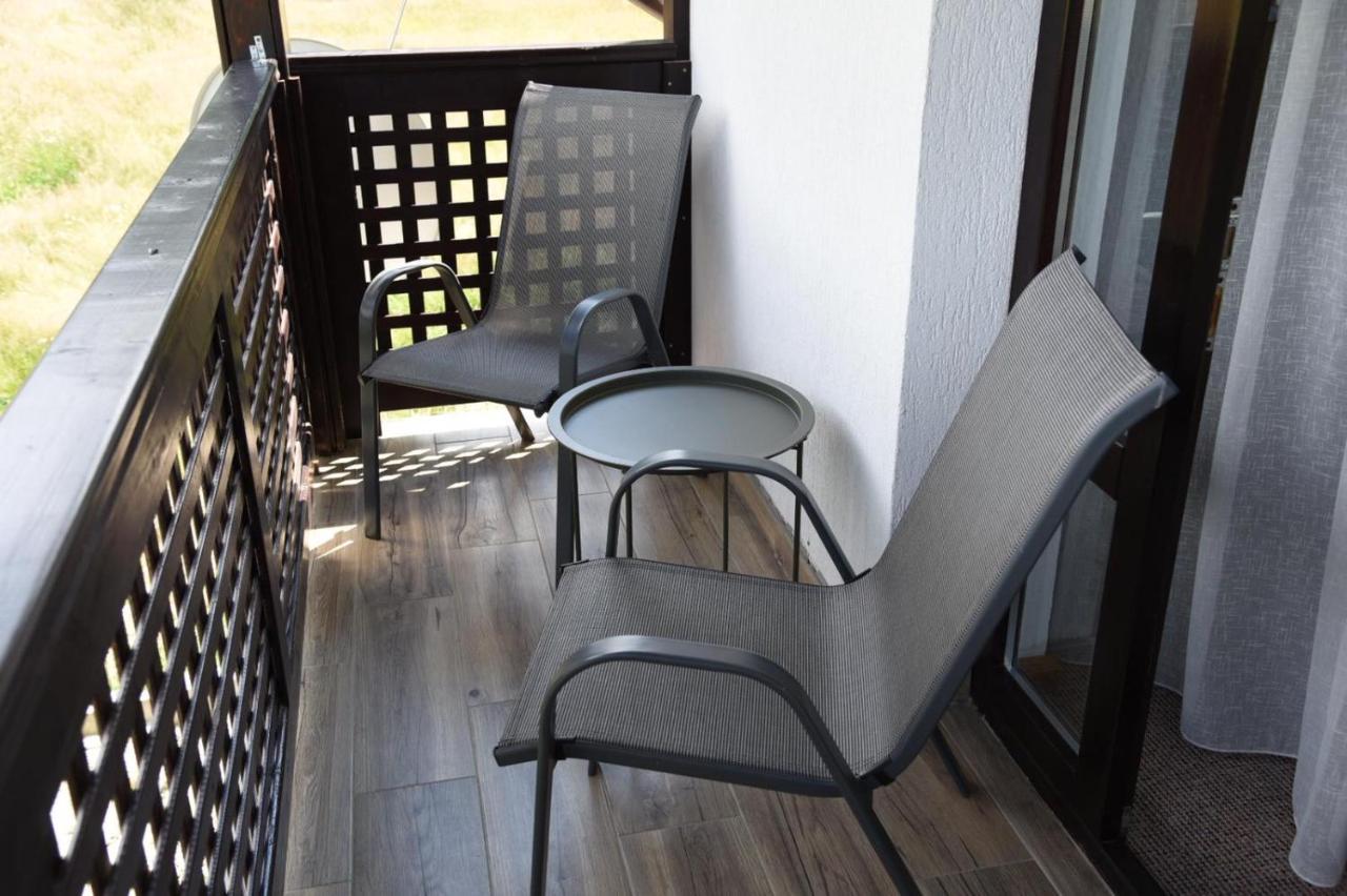 ホテル Casa Poienarilor Sîmbăta de Sus エクステリア 写真